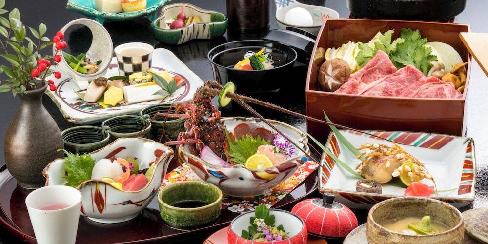 夕食／会席料理一例① / 1