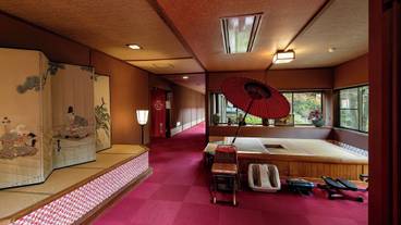 施設内の設備 / 27