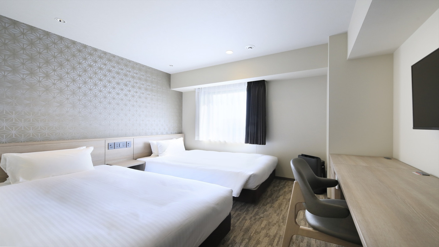 スパ＆いろどり鮮やかなサンドイッチの朝食で元気をチャージ！3953036