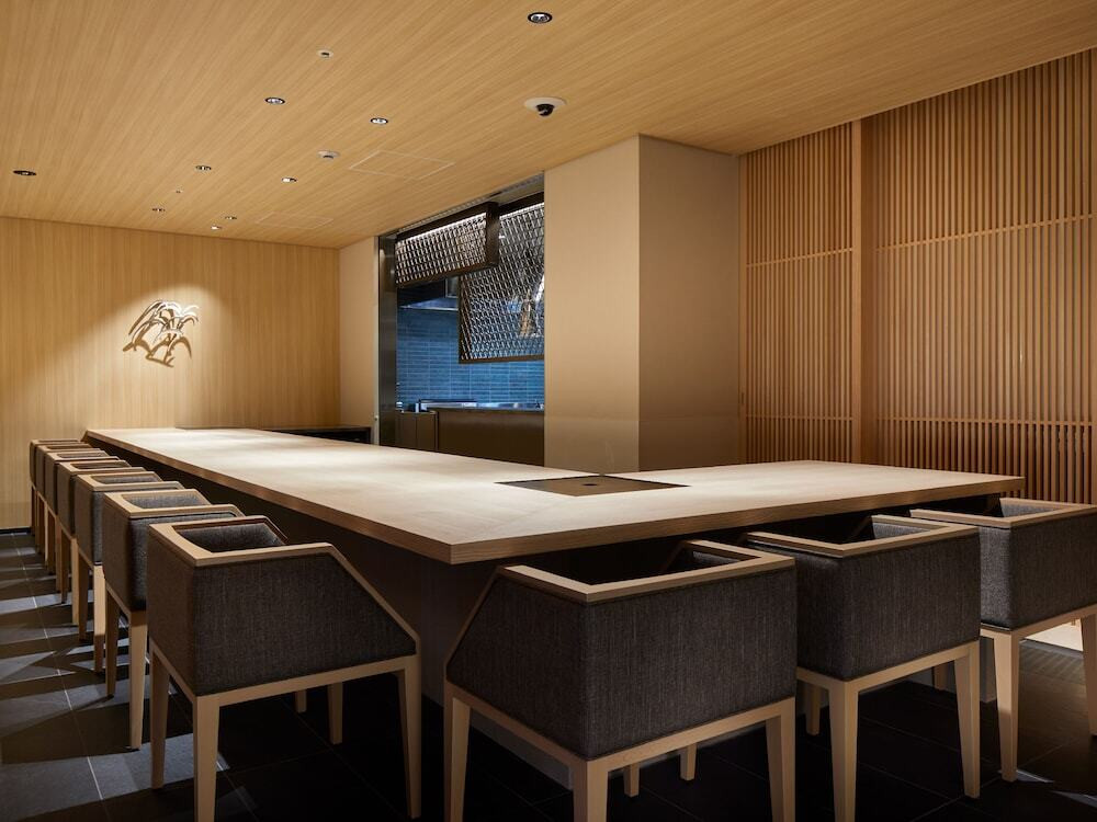 レストラン「レ コンフリュアン」①