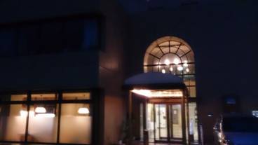 施設の入り口 / 12