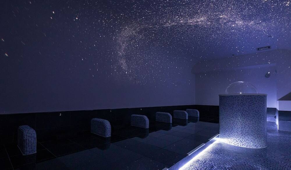 女性専用プラネタリウム岩盤浴① / 4
