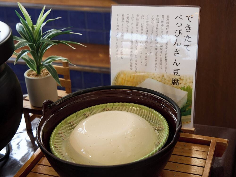 朝食
