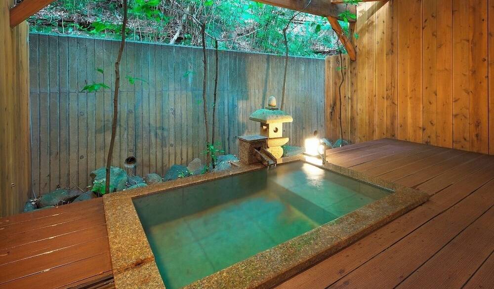 客室露天風呂 一例① / 1