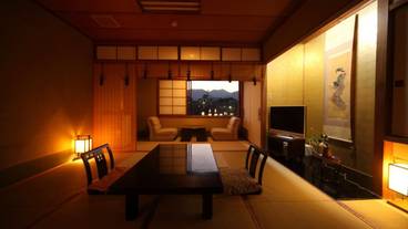 Bedroom / 6