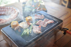 ガスグリルで火起こしの手間なし！