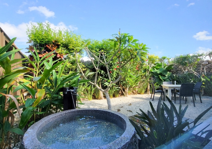 「島宿 願寿屋」 その他 165606117 裏庭の露天風呂