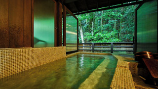 和室　『真朱』