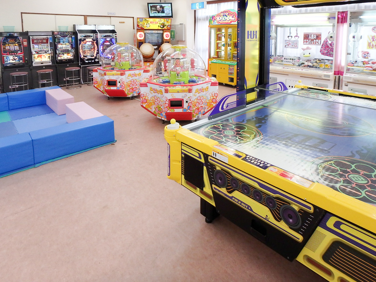 全室源泉かけ流し露天風呂の客室！ゲームコーナーや遊戯室完備でたっぷり遊べる4070353
