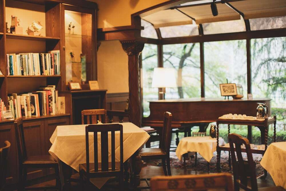 サロン・ド・ロシオ