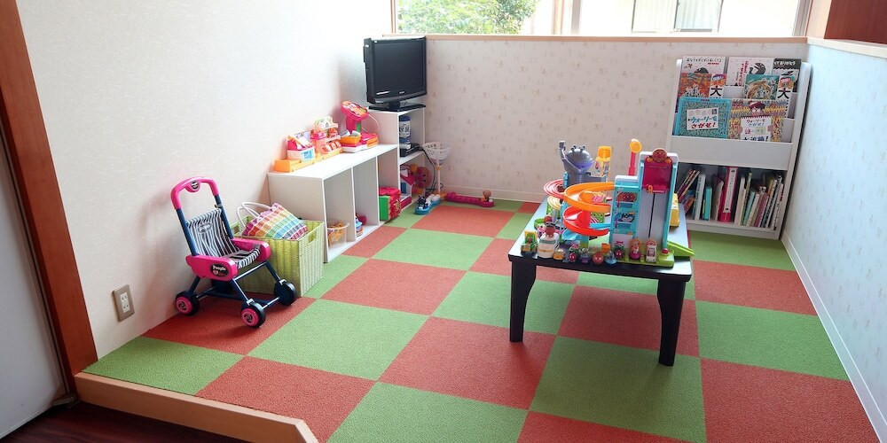 子供用の遊び場 - 屋内