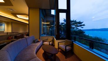 ロビー応接スペース / 6