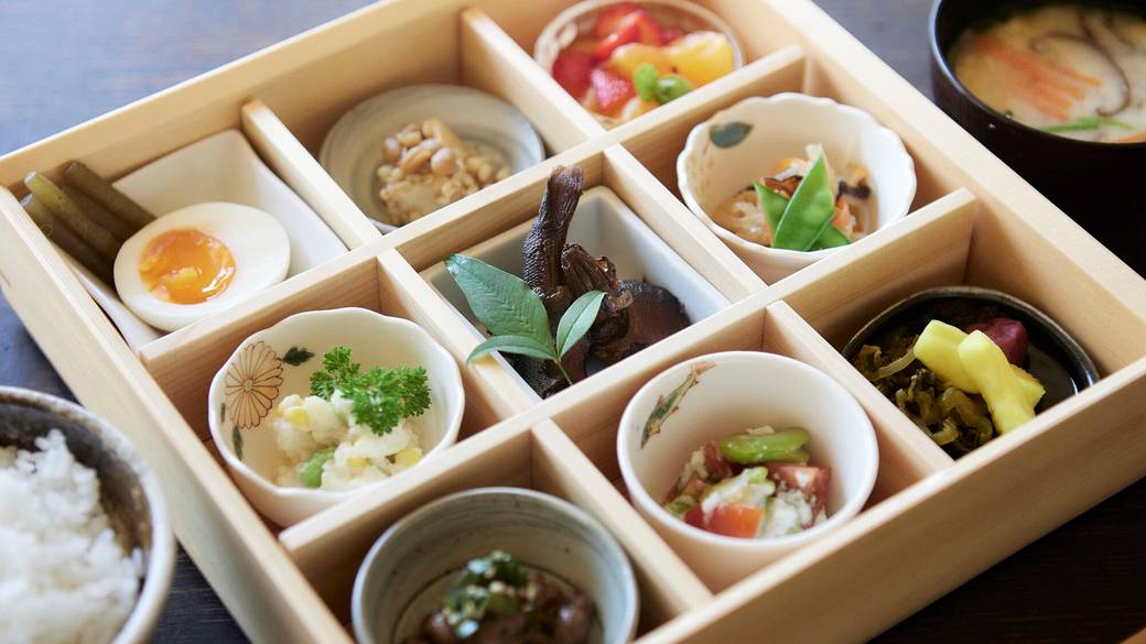 彩り鮮やかな朝食 / 1