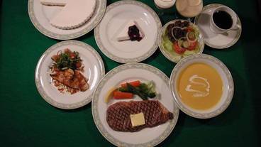 食事・飲み物 / 2