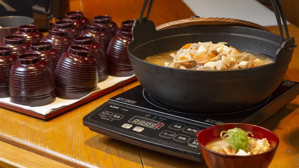 地元野菜とサプリで
体の中から元気に / 2