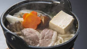 旅館のお食事処 / 10