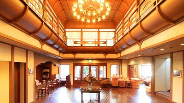 内部エントランス / 2