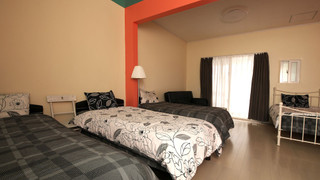 メゾネット コンドミニアム (80平米/2フロア/ベランダ付) 禁煙