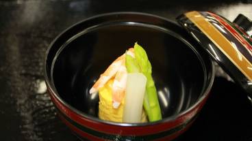 食事・飲み物 / 25