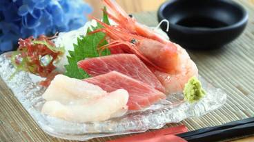 食事・飲み物 / 35