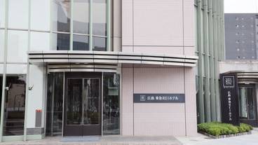 施設の入り口 / 17