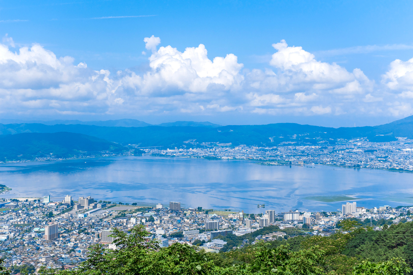 【長野県諏訪市】諏訪湖の俯瞰画像。