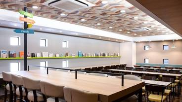 施設内の設備 / 11