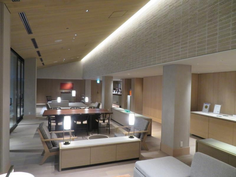 フロントとロビー