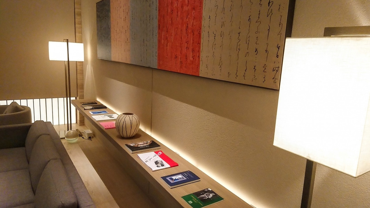 ヘリテージのこじんまりとしたロビー