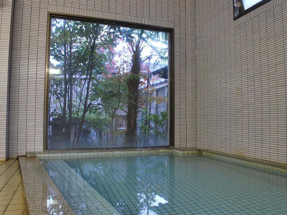 6.1人旅プランあり、食事量が選べる宿「花ごよみ/和倉温泉」4244938