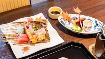 食事・飲み物 / 2