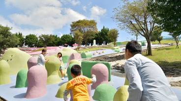 子供用の遊び場 - 屋外 / 30