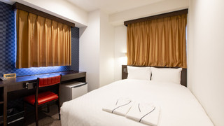 セミダブルルーム 喫煙可 ベッド幅 140cm 1台