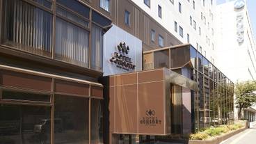 施設の入り口 / 28