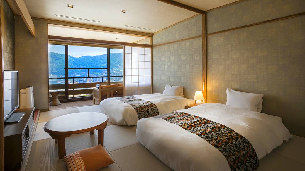 優雅な温泉付きも！
旅情を誘うお部屋
 / 2