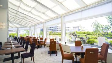 朝食スペース / 9