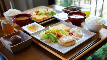 朝食 / 9