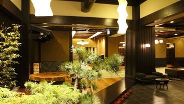 内部エントランス / 6