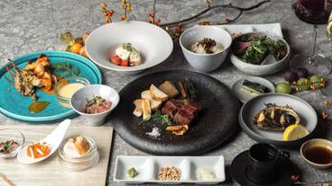 食事・飲み物 / 26