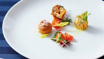 食事・飲み物 / 13