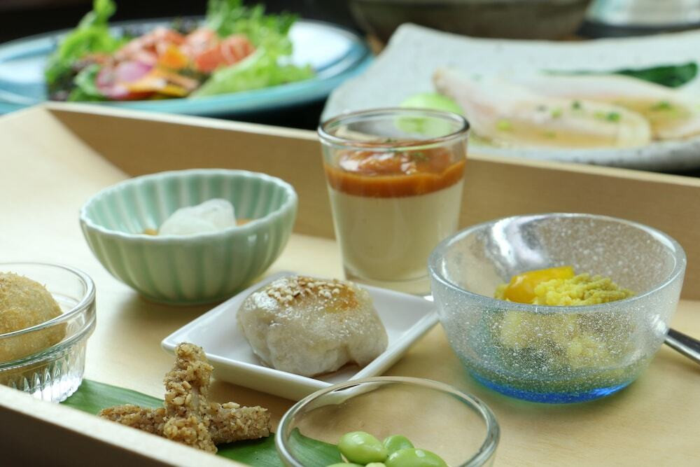 自然素材にこだわった丁寧で優しい食事4238197