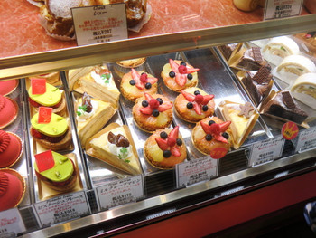 「パティスリー マリアージュ エキュート日暮里店」料理 1095840 ショウケース