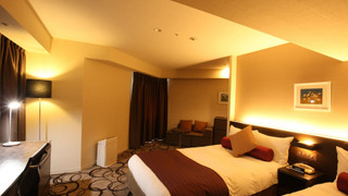 プレミアム ルーム シングルベッド 2 台 オーシャンビュー