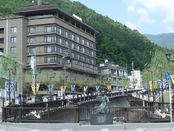 4.こだわりのインテリアが非日常感を盛り上げる「下呂ロイヤルホテル雅亭」4266830