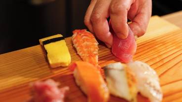 食事・飲み物 / 11