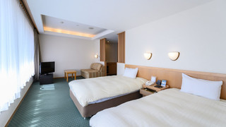 ユニバーサルツインルーム 禁煙 (眺望なし、バリアフリー)