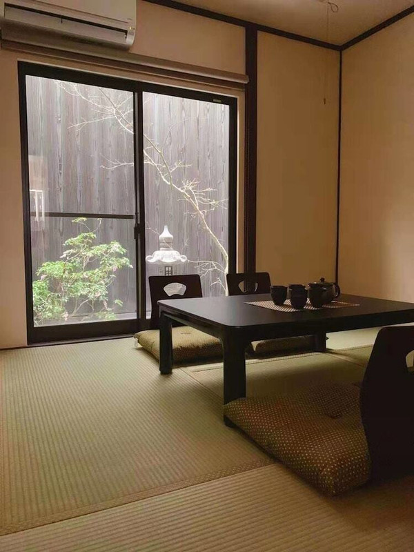 リビング エリア