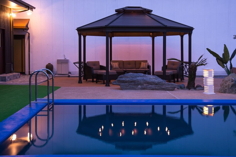 夏季限定プール/夕景