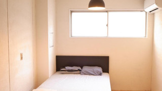 [個室] 禁煙 ダブル　シャワー・トイレ共同