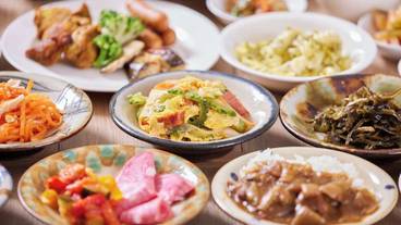 朝食ビュッフェ / 21